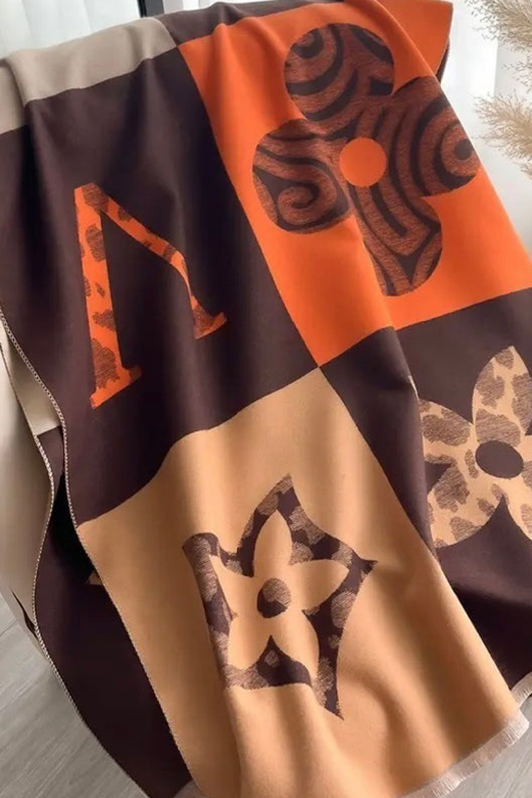 Color Block Clover Scarf