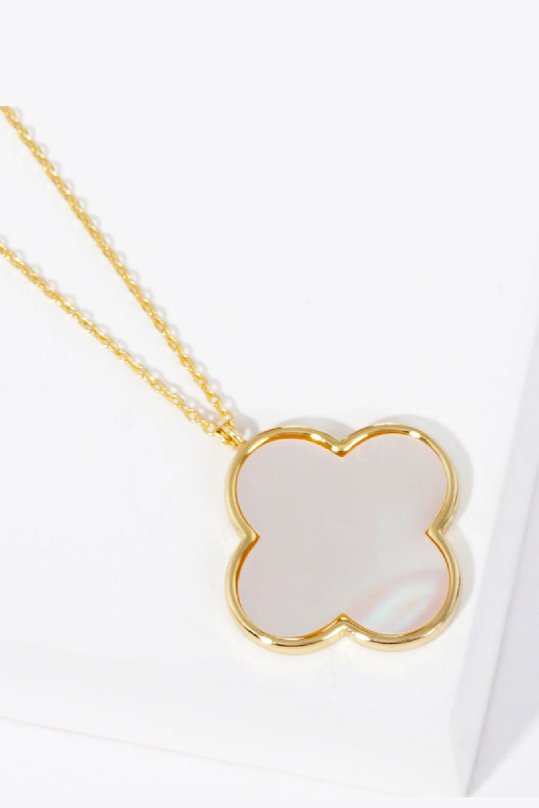 Mother of Pearl Clover Necklace