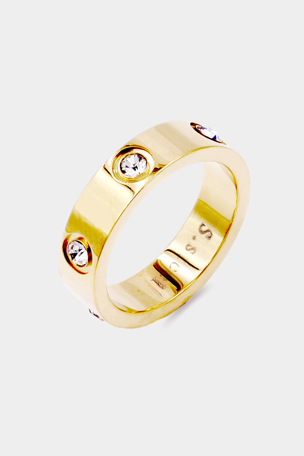 Ring with crystals. Designer dupe.