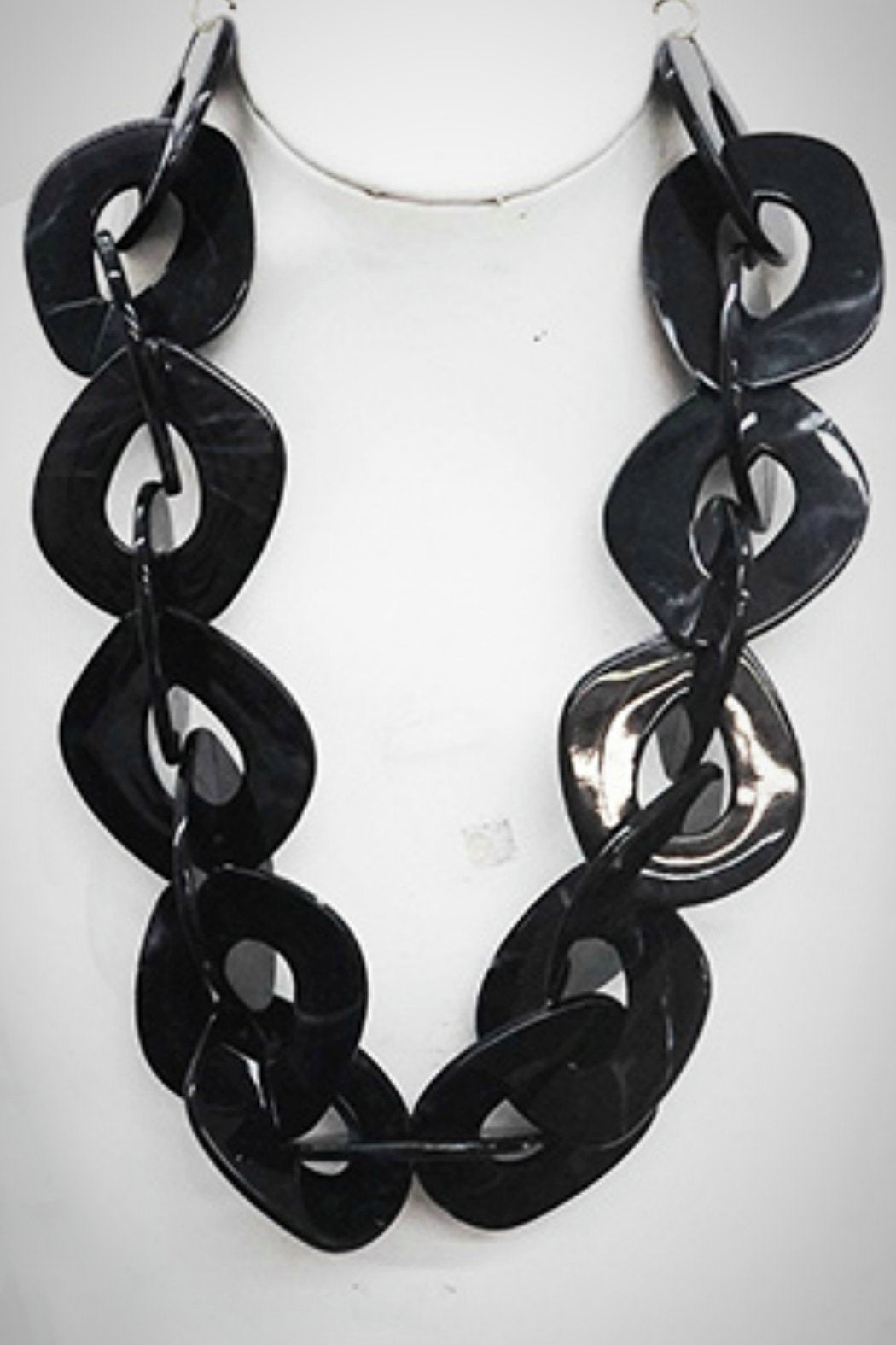 Resin Chain Necklace - Embellish Your Life