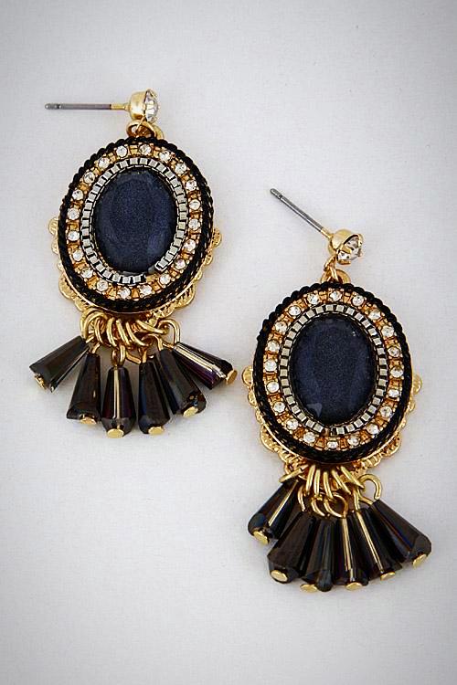 Charm Me Oval Earrings - Embellish Your Life