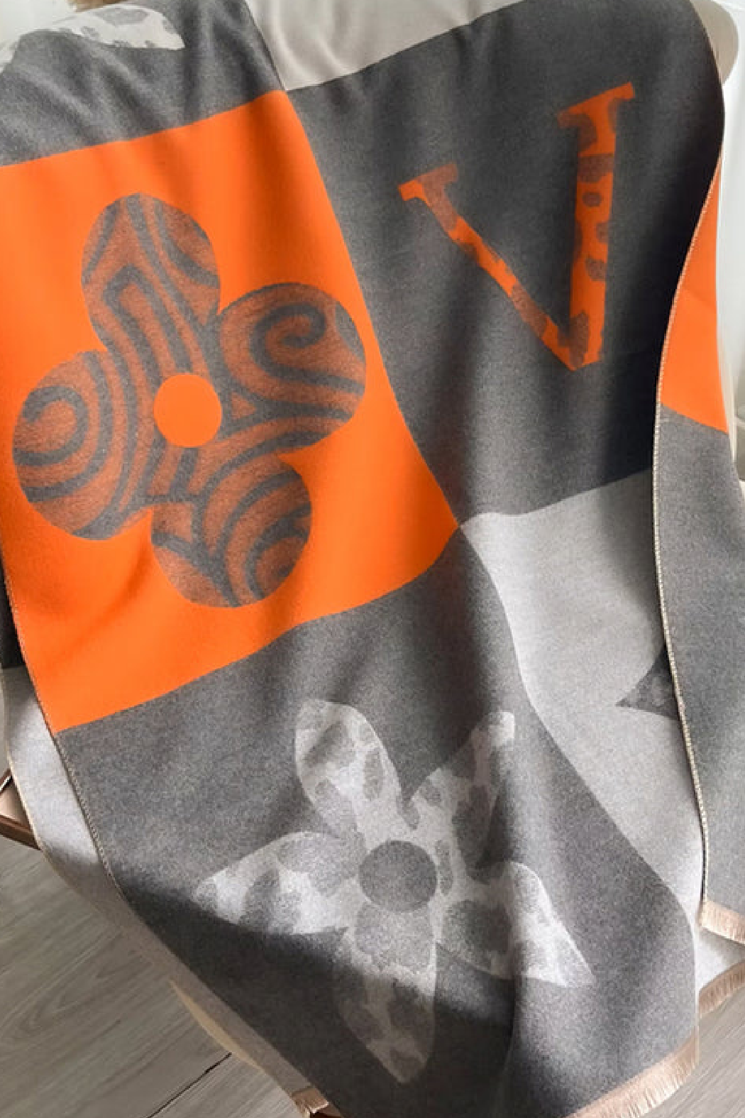 Color Block Clover Scarf