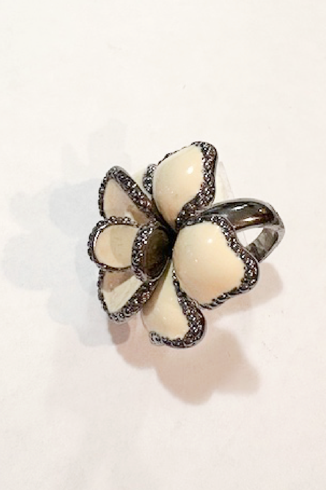 Ivory Enamel Flower Ring