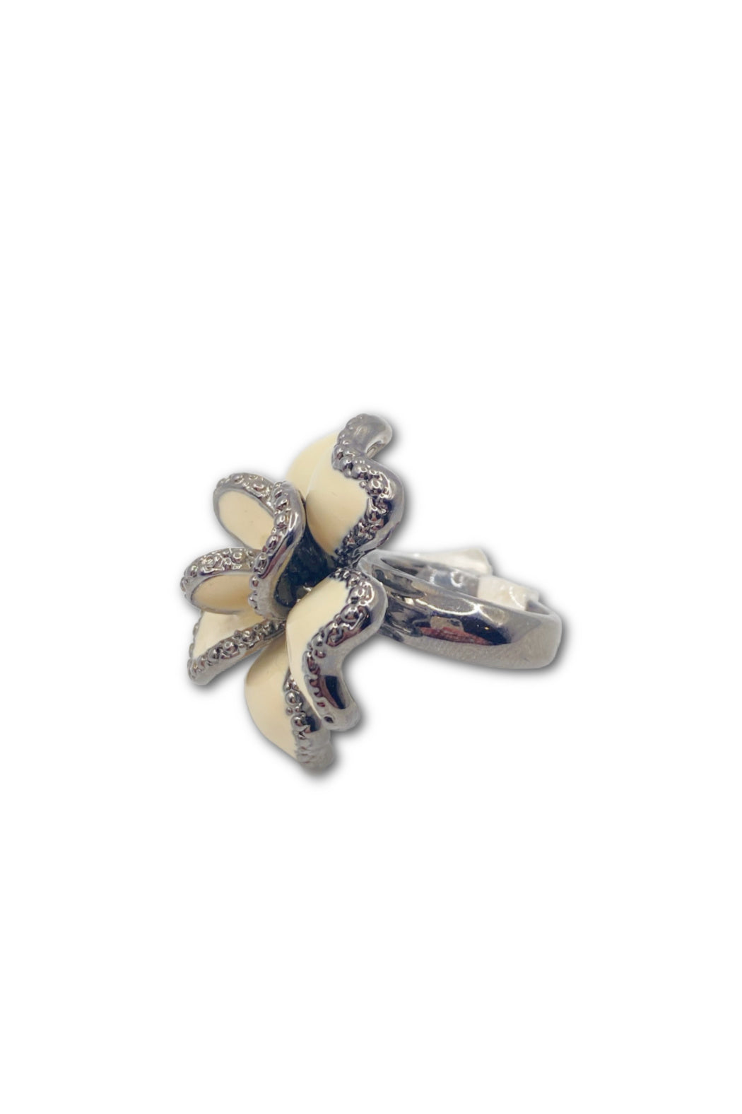 ivory Enamel 3D Flower