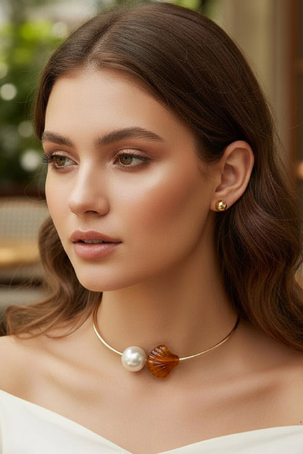 Pearl and Shell Collar Necklace