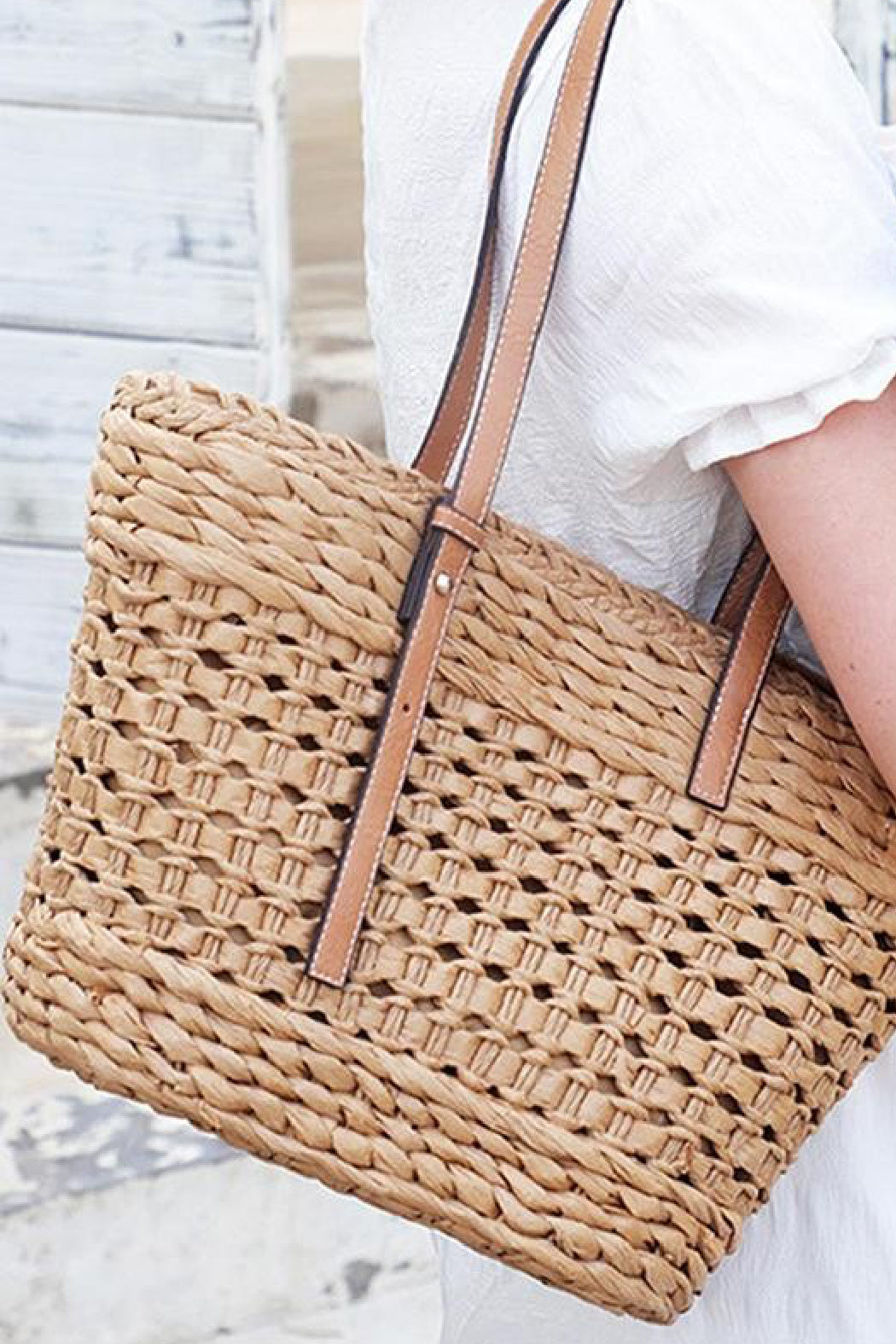 Basketweave Straw Shoulder Bag